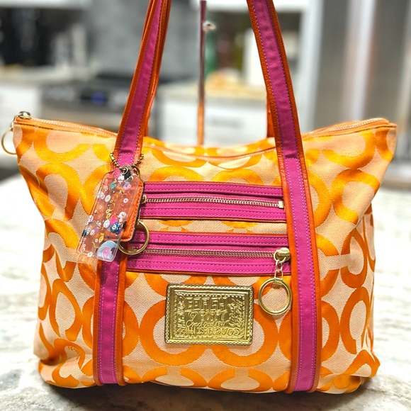 Coach Authentic Poppy Op Art Signature Jacquard Lined Shoulder/Tote Bag - Picture 2 of 12